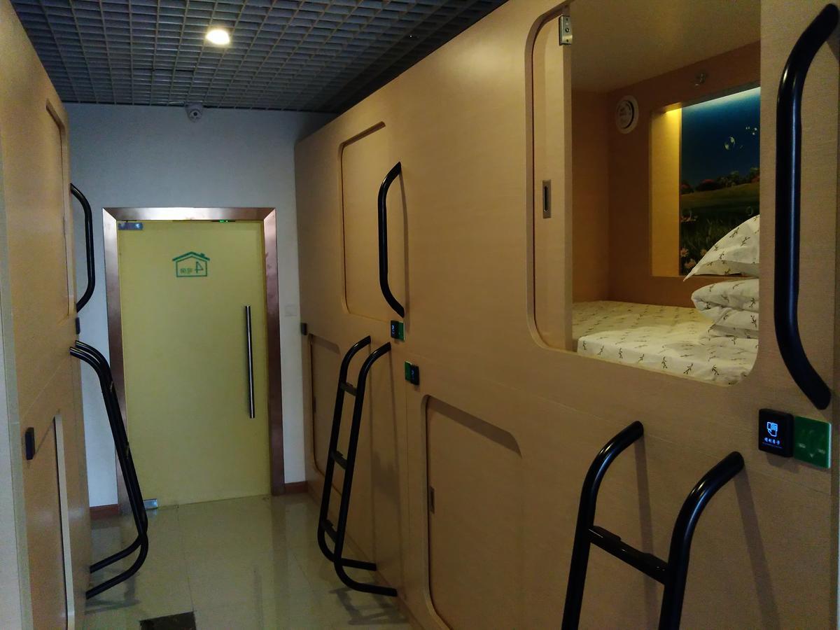 The Olive Tree Capsule Hostel Shenzhen Exterior photo
